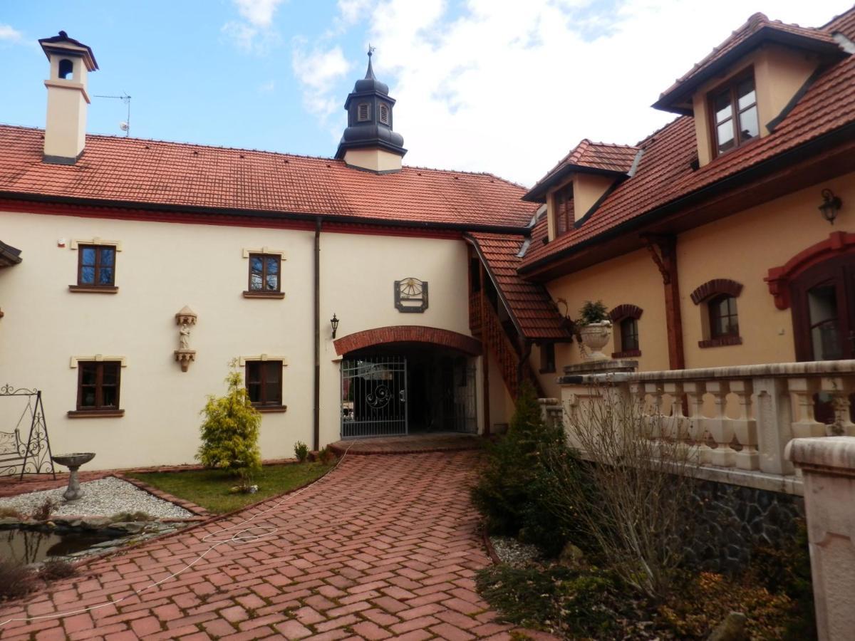Zamecek Zdiky - Zamecky Apartman Bujanov Eksteriør bilde